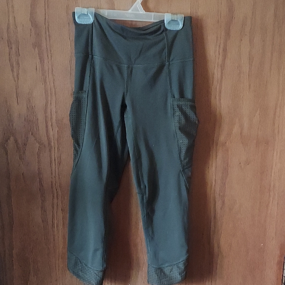 Ivivva Charcoal Leggings with Pocket